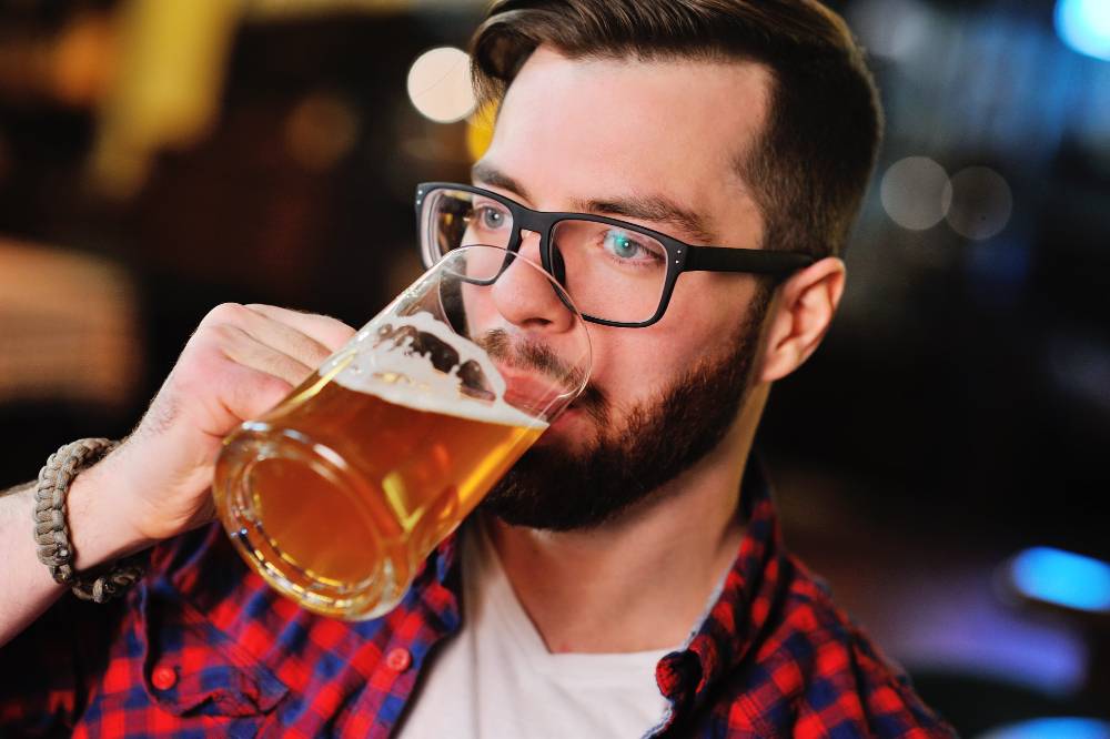 Jak przestać pić piwo: Terapie alternatywne